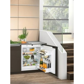 Liebherr UIKP1550 Built Under Larder Fridge with Fixed Hinge